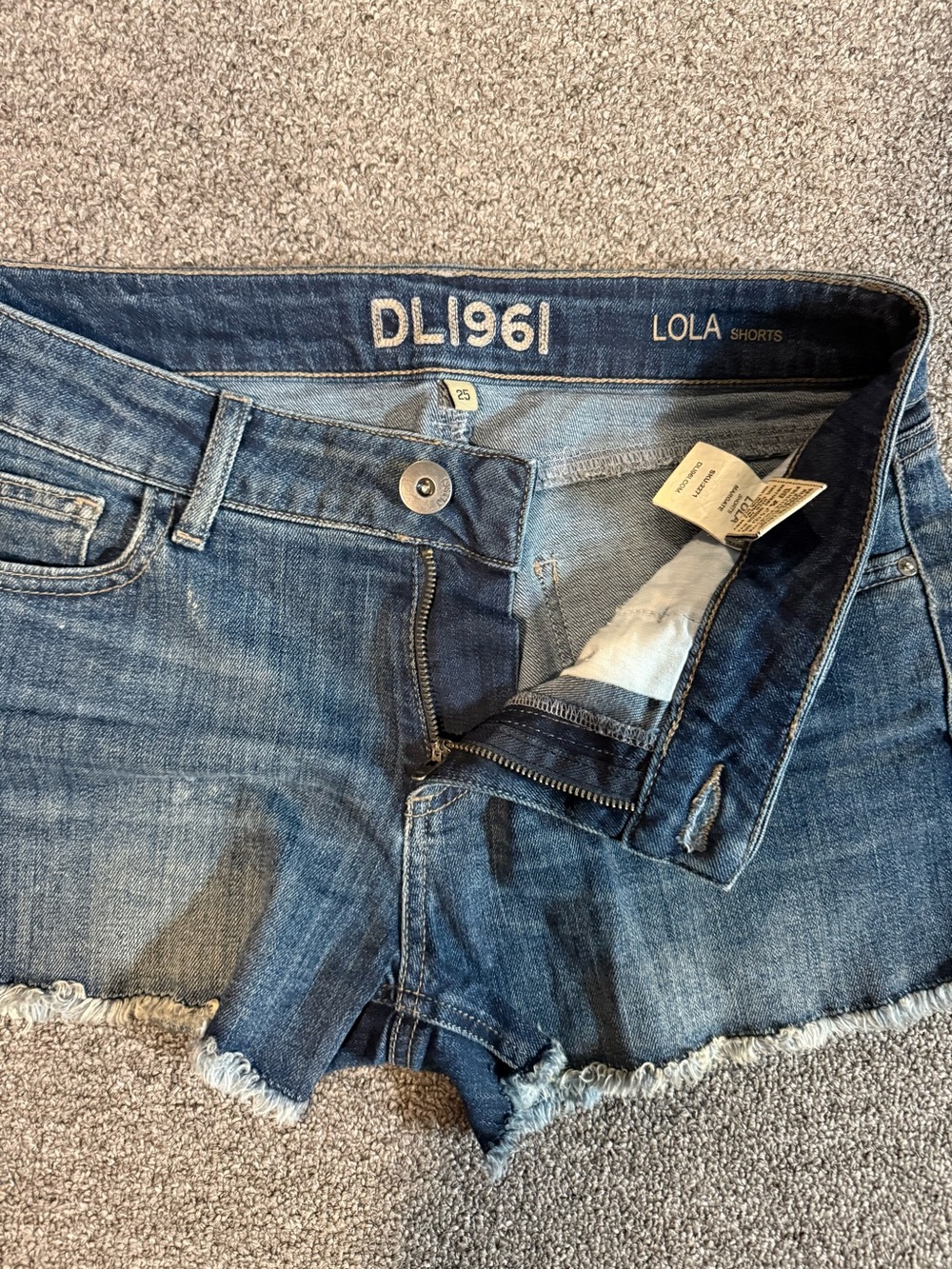 DL1961 Lola Mid Blue Denim Cutoff Shorts